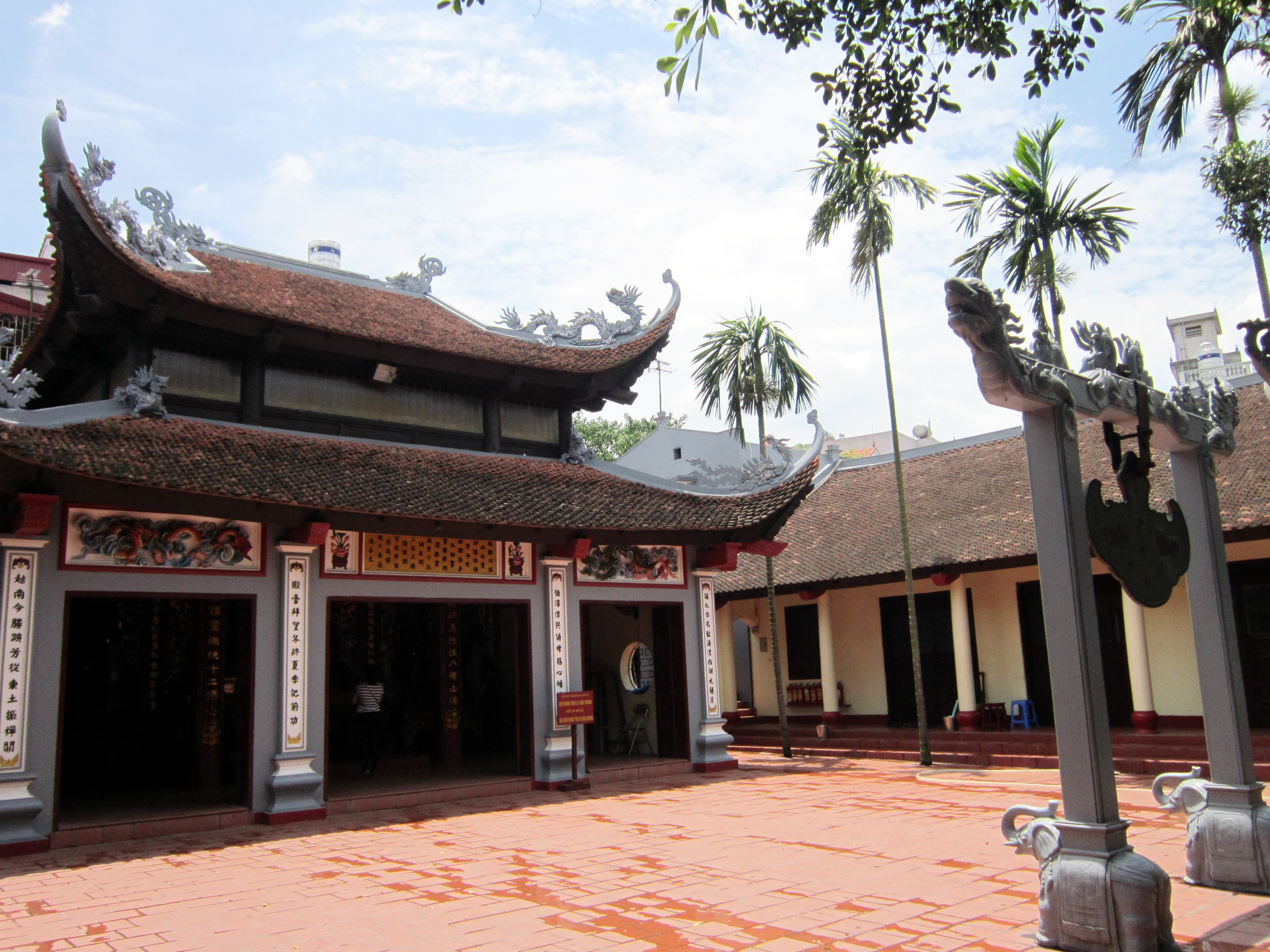 Phủ Tây Hồ