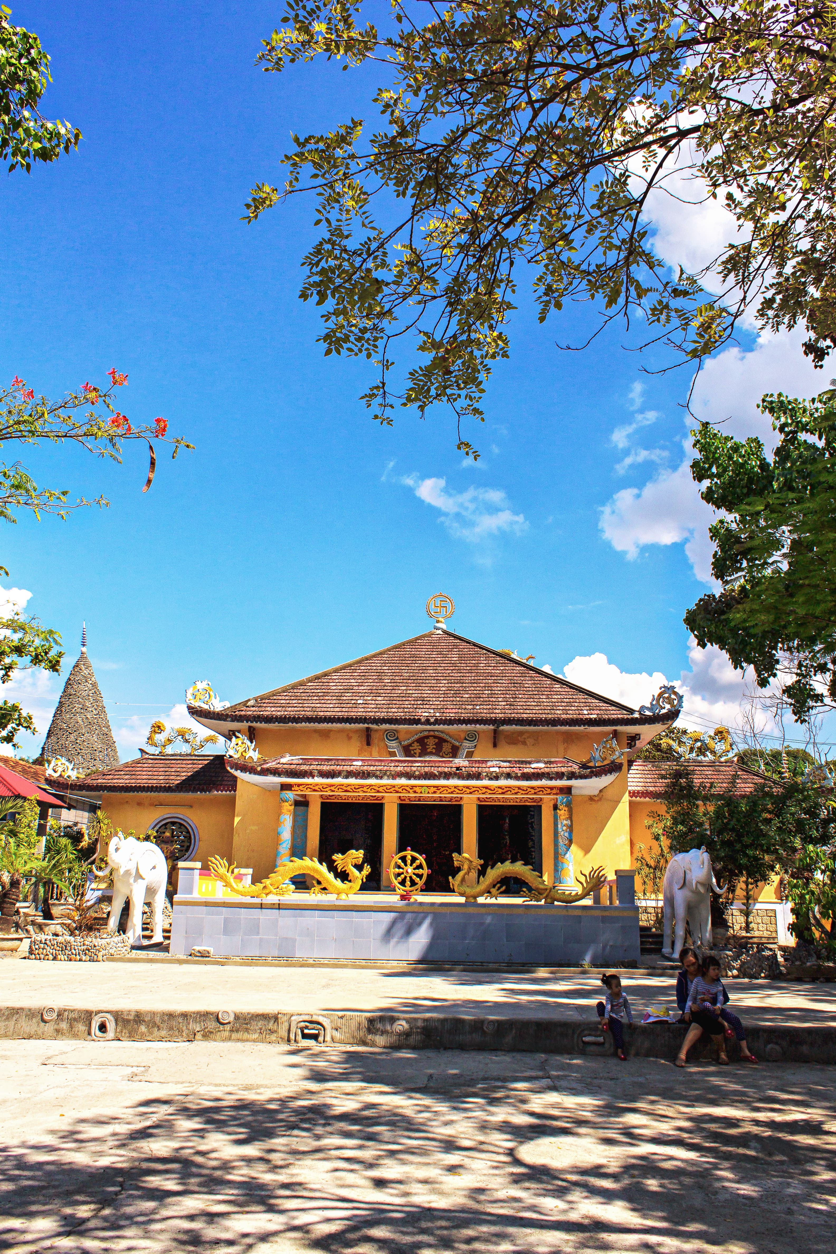 Từ Vân