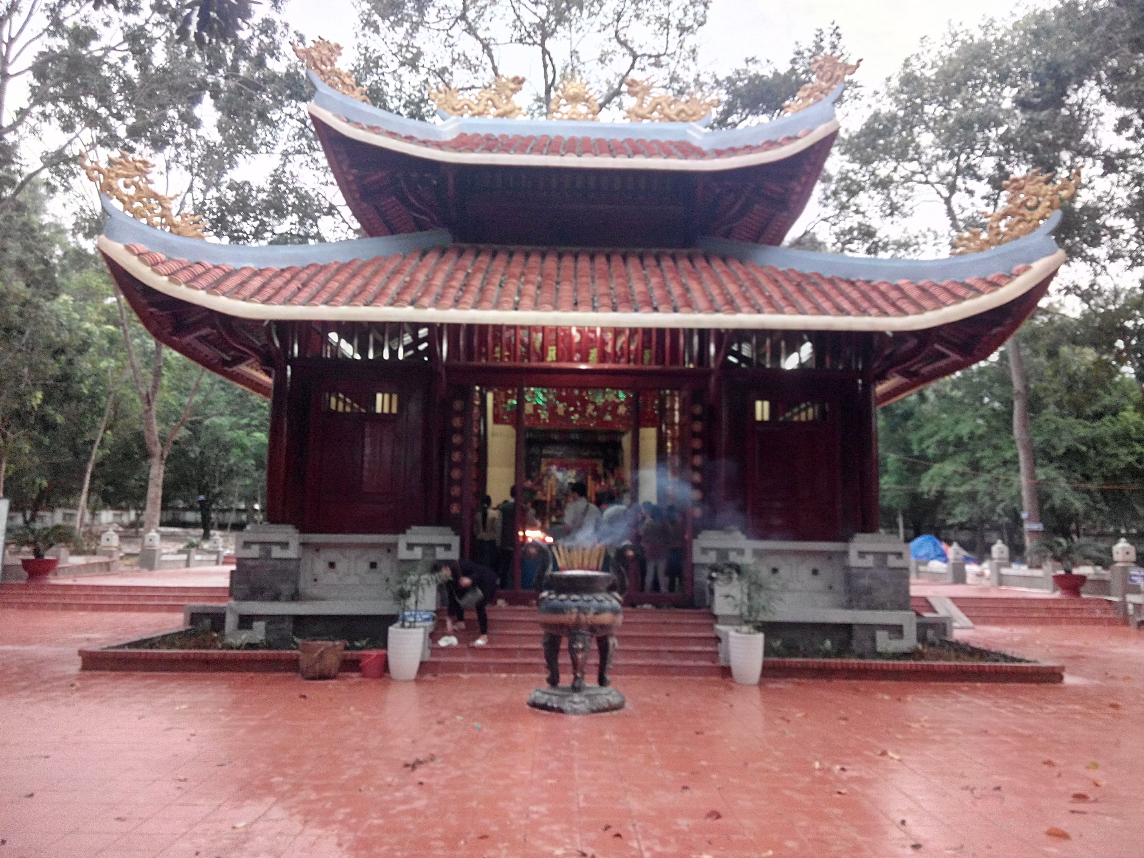 Dinh Thầy Thím