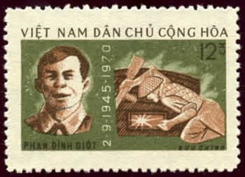 Đường Phan Đình Giót