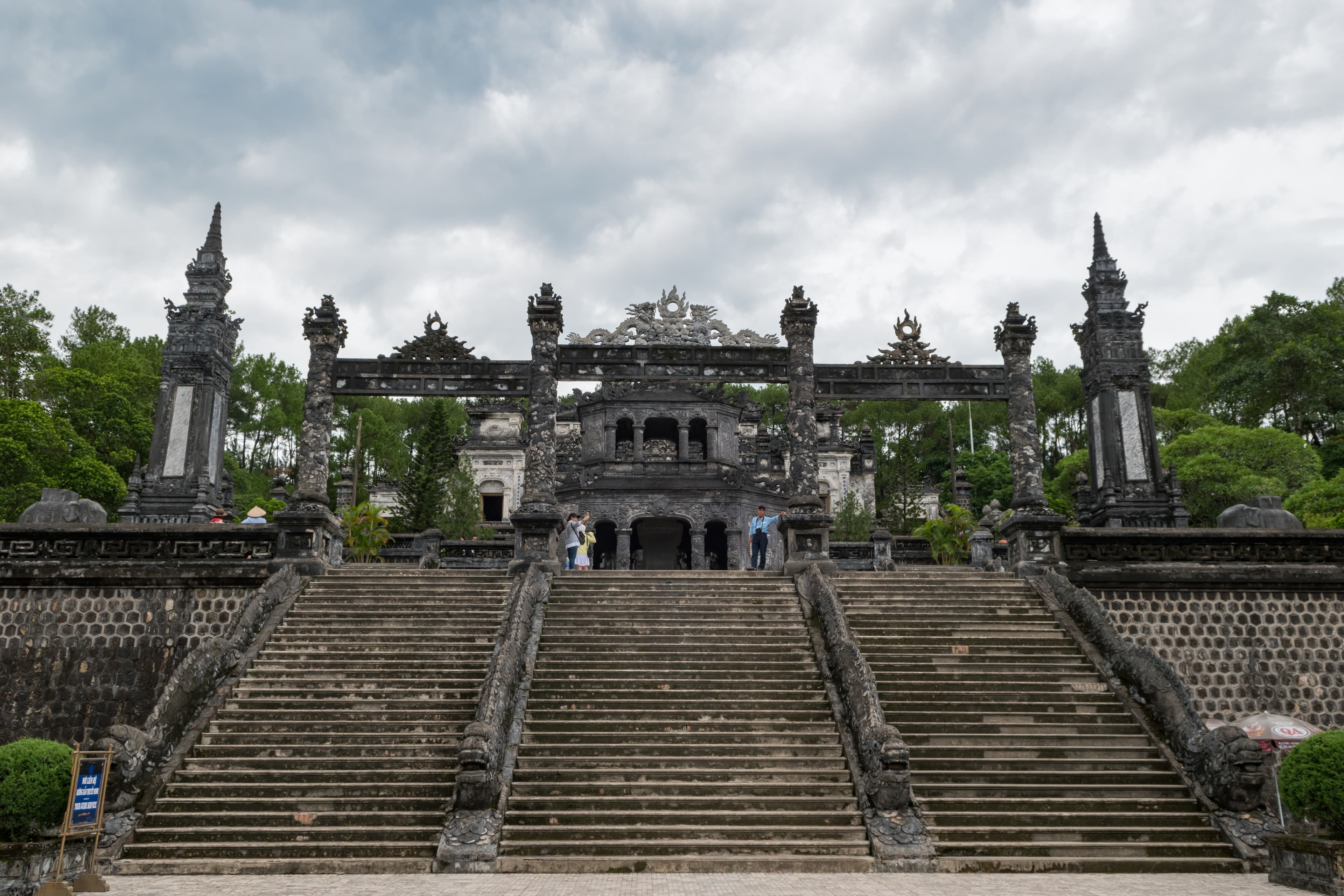 Lăng Khải Định