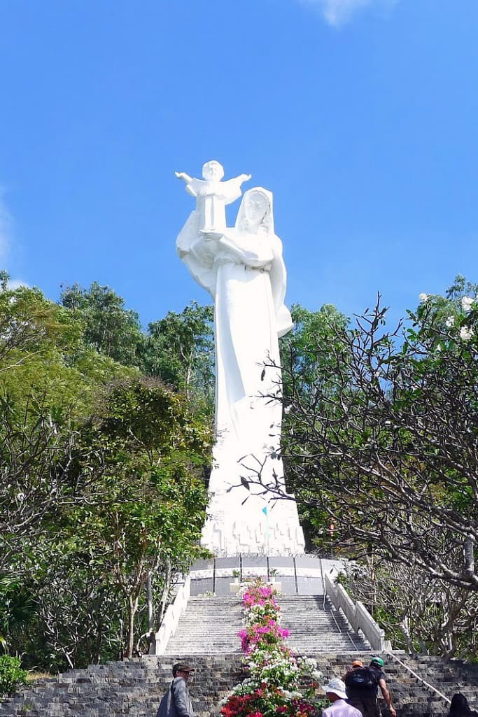 Nhà thờ Bãi Dâu