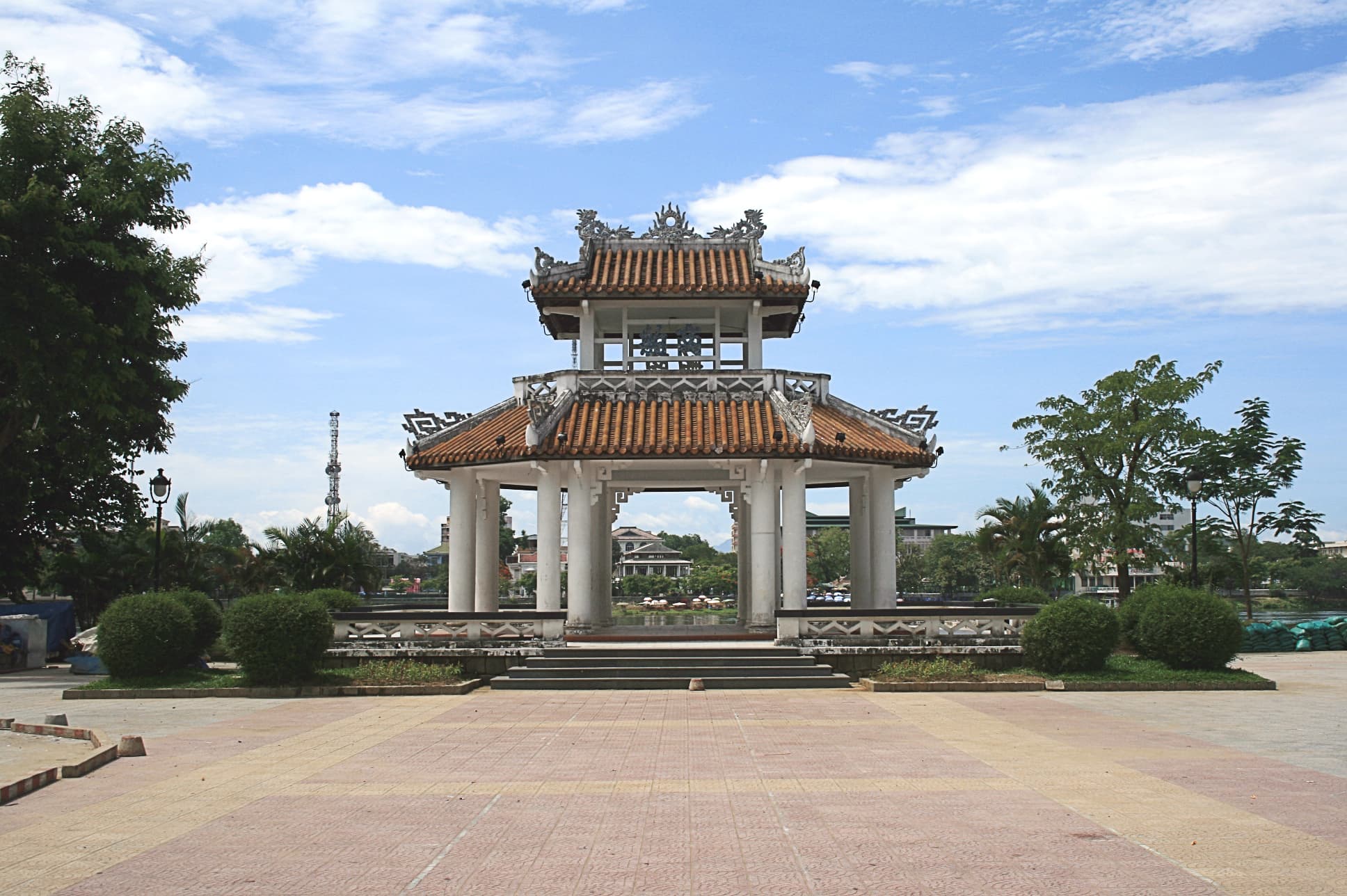 Tiểu đình Thương Bạc