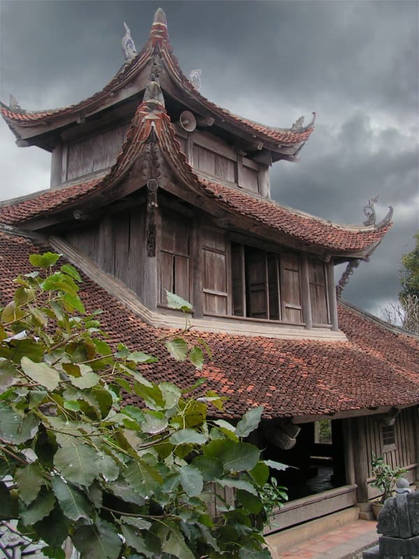 Bút Tháp