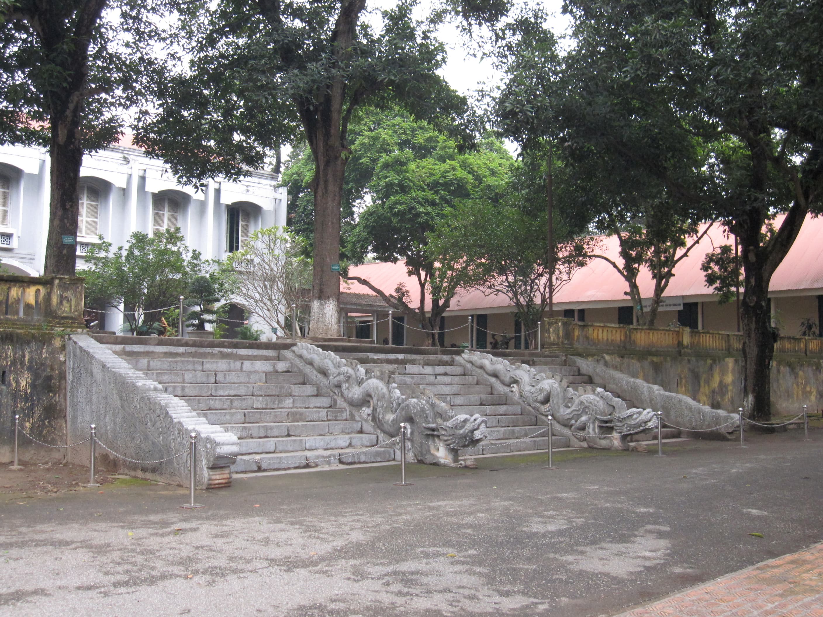 Điện Kính Thiên