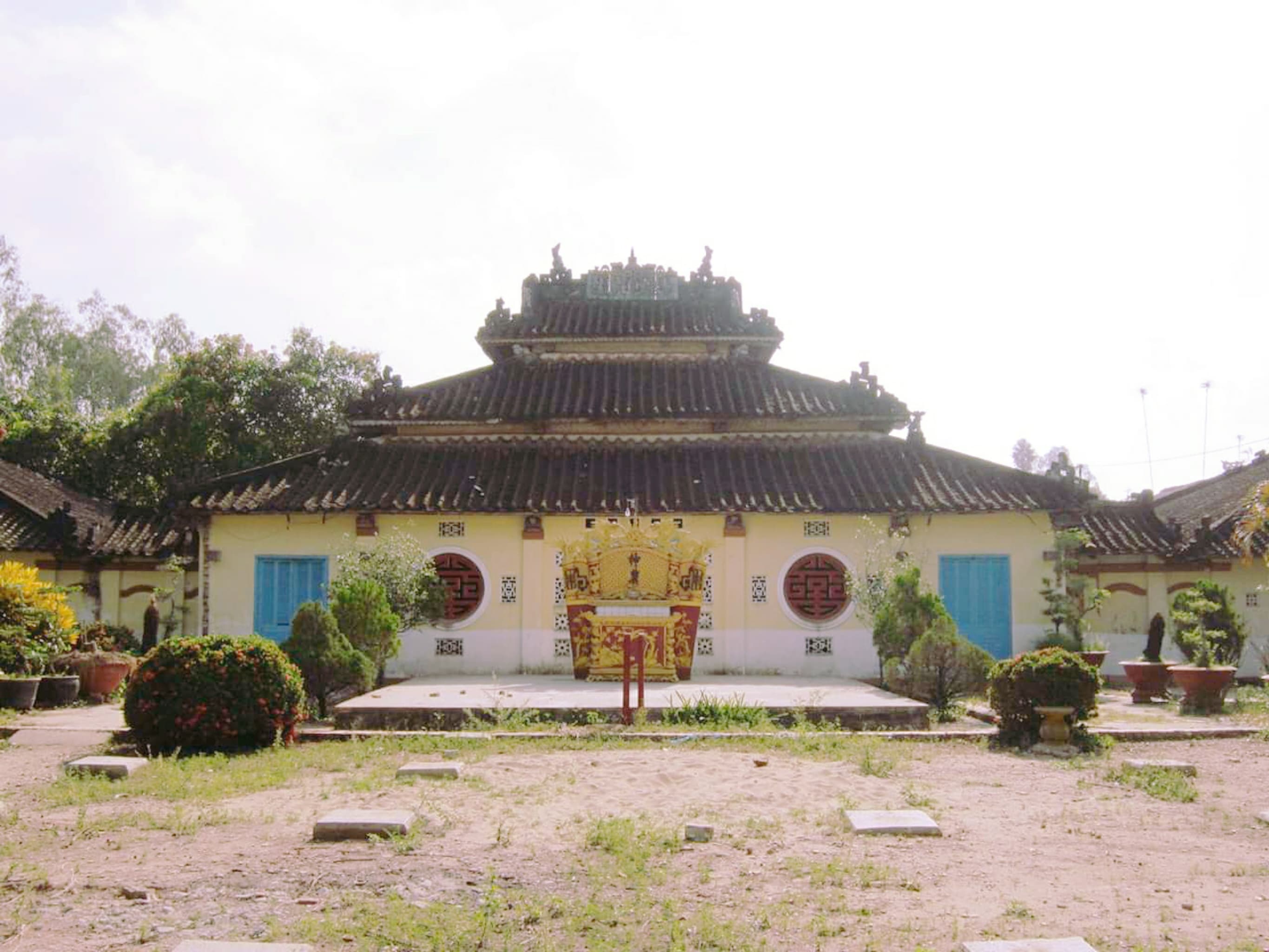 Đình Định Yên