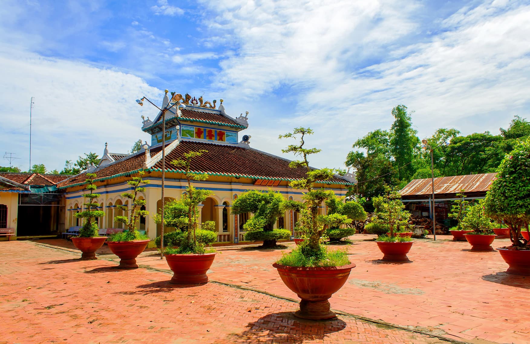 Dinh chánh Quản Cơ TRẦN VĂN THÀNH