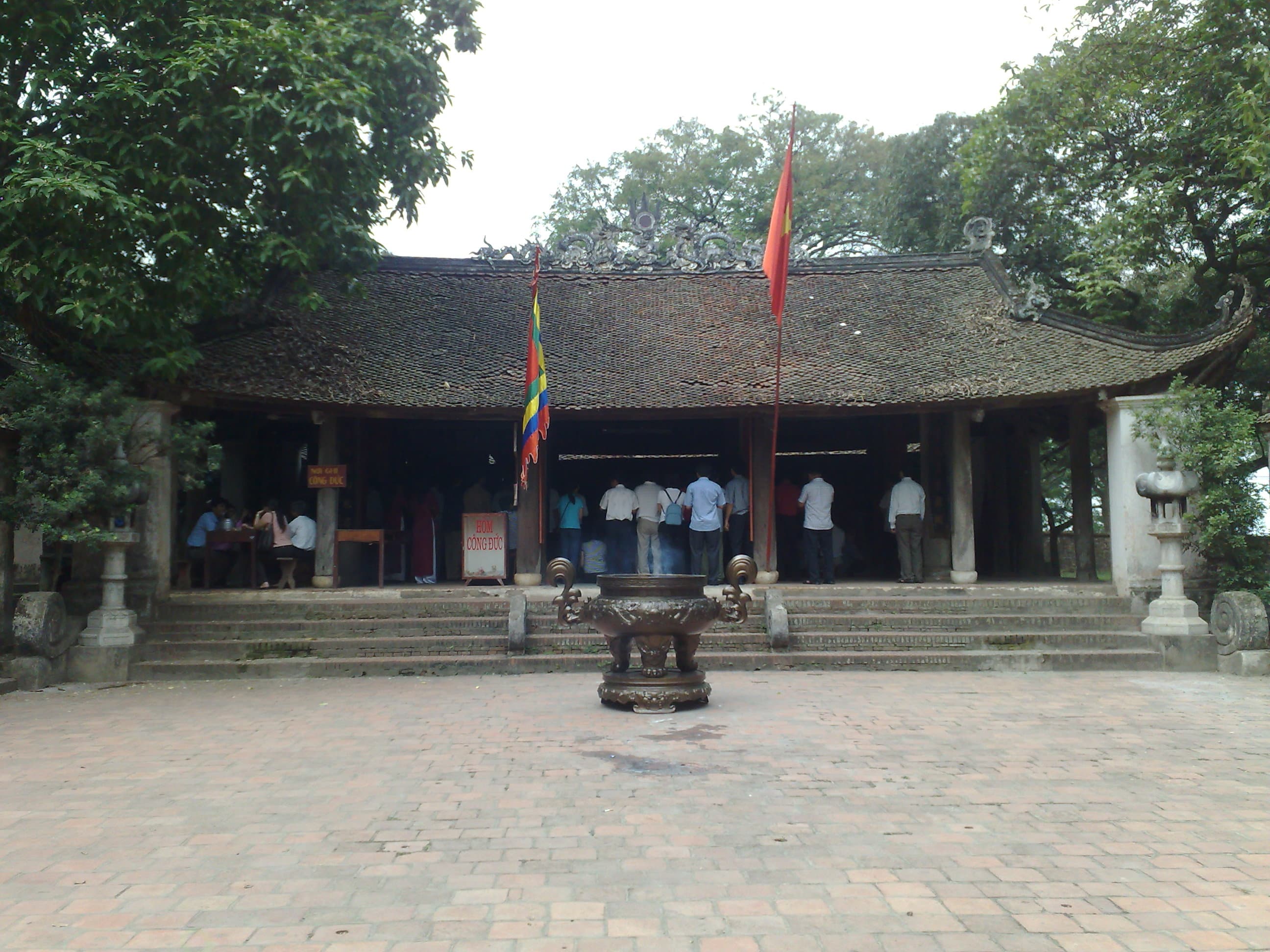 Đền Và