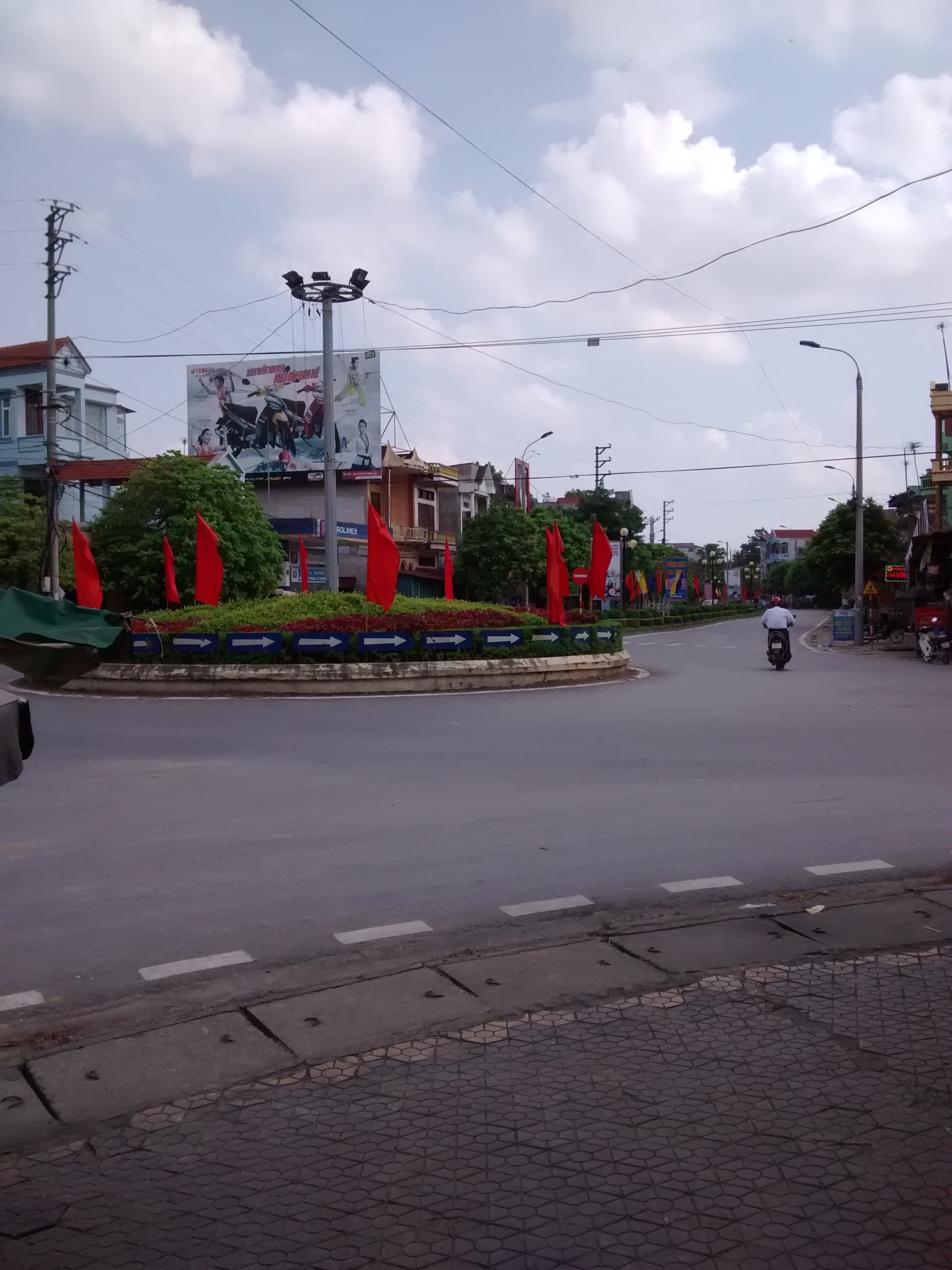Điện Lực Cẩm Khê