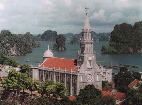 Nhà Thờ Giáo Xứ Hòn Gai